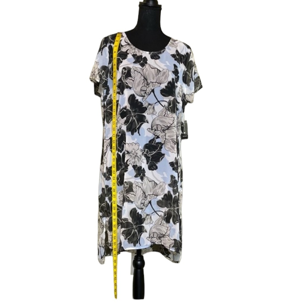 NWT INC International Concepts “Mod Shadows”Tunic (H) - Picture 6 of 13